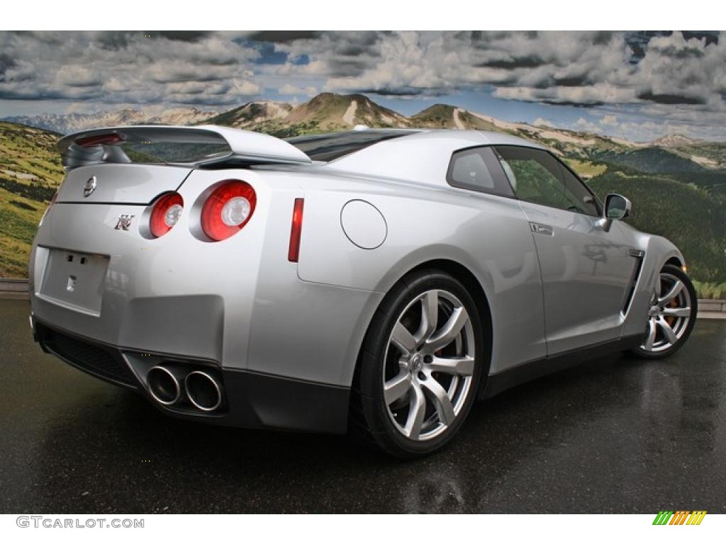 Super Silver Metallic 2009 Nissan GT-R Premium Exterior Photo #47984630