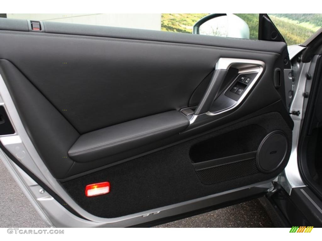 2009 Nissan GT-R Premium Black Door Panel Photo #47984807