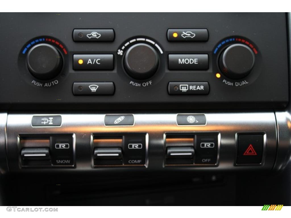 2009 Nissan GT-R Premium Controls Photo #47985017