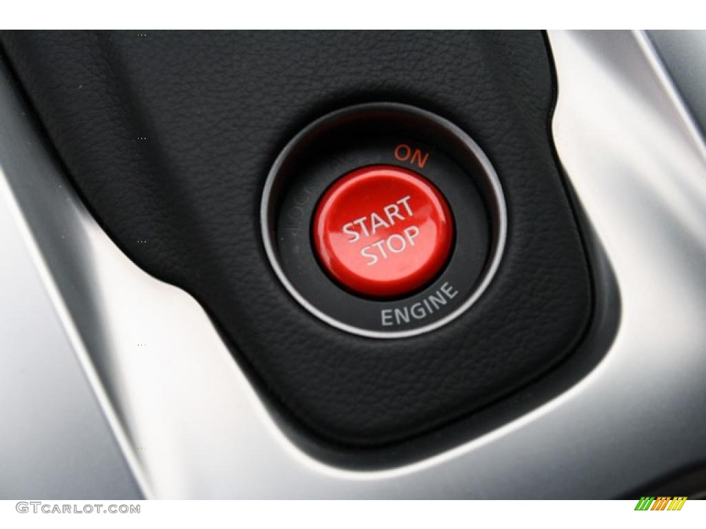 2009 Nissan GT-R Premium Controls Photo #47985059