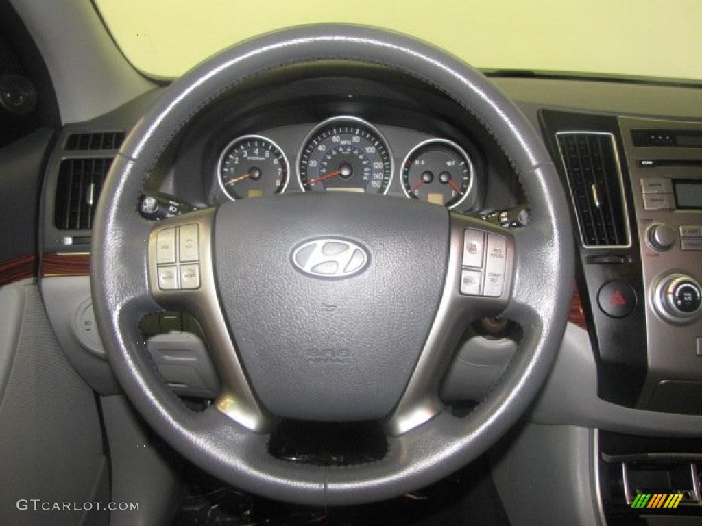 2010 Hyundai Veracruz GLS AWD Steering Wheel Photos