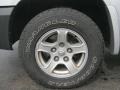 2005 Dodge Dakota SLT Club Cab 4x4 Wheel and Tire Photo