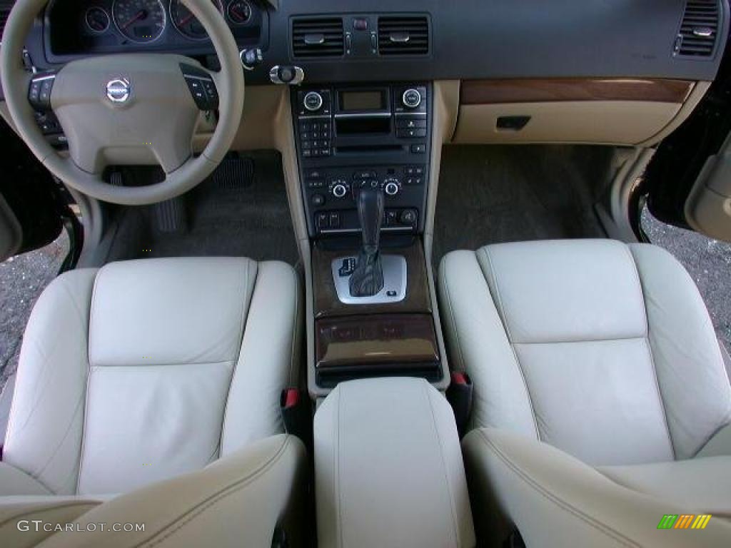 Sandstone Interior 2009 Volvo XC90 3.2 AWD Photo #47986149