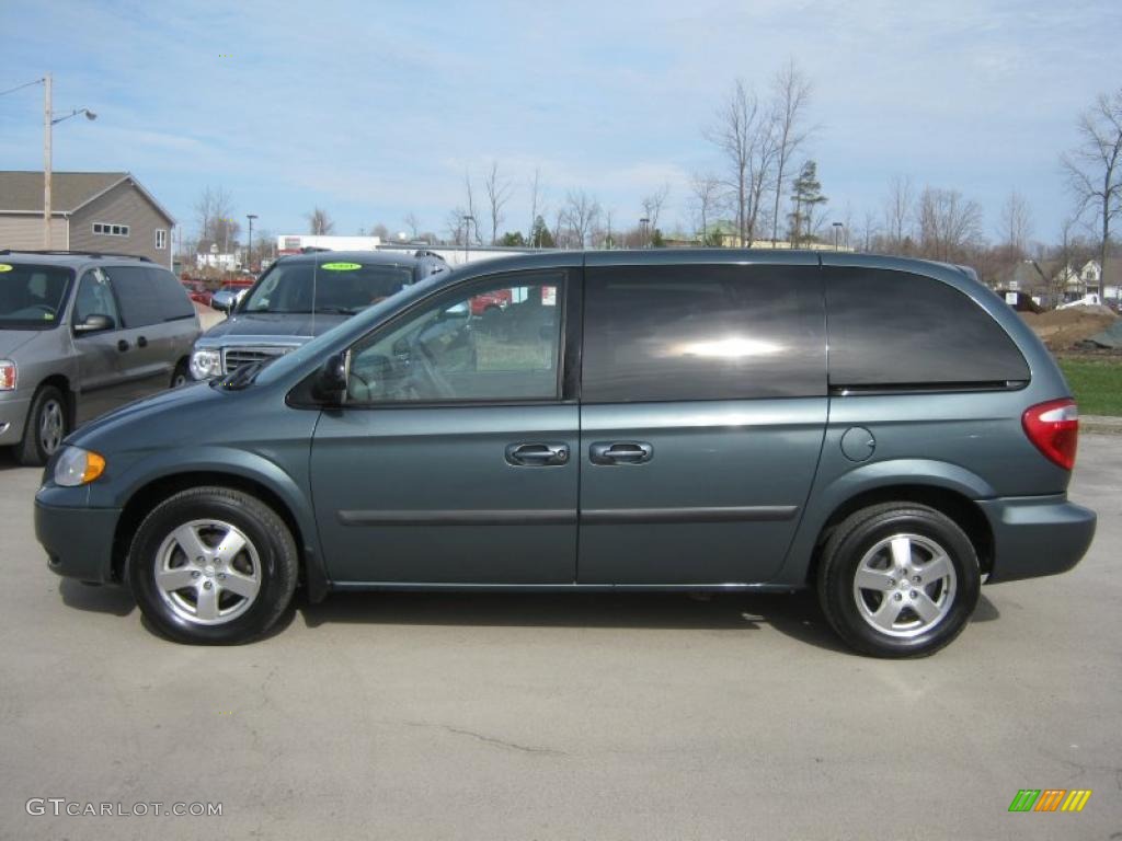 Magnesium Green Pearl 2007 Dodge Caravan SXT Exterior Photo #47986719