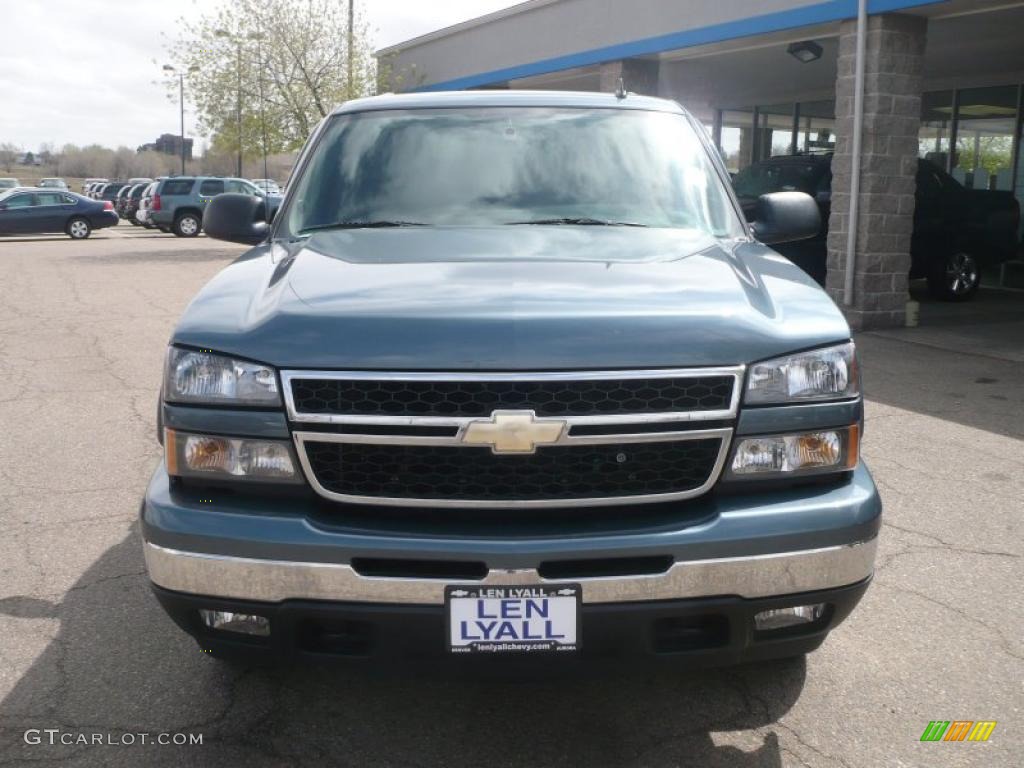 2006 Silverado 1500 Z71 Crew Cab 4x4 - Blue Granite Metallic / Dark Charcoal photo #3