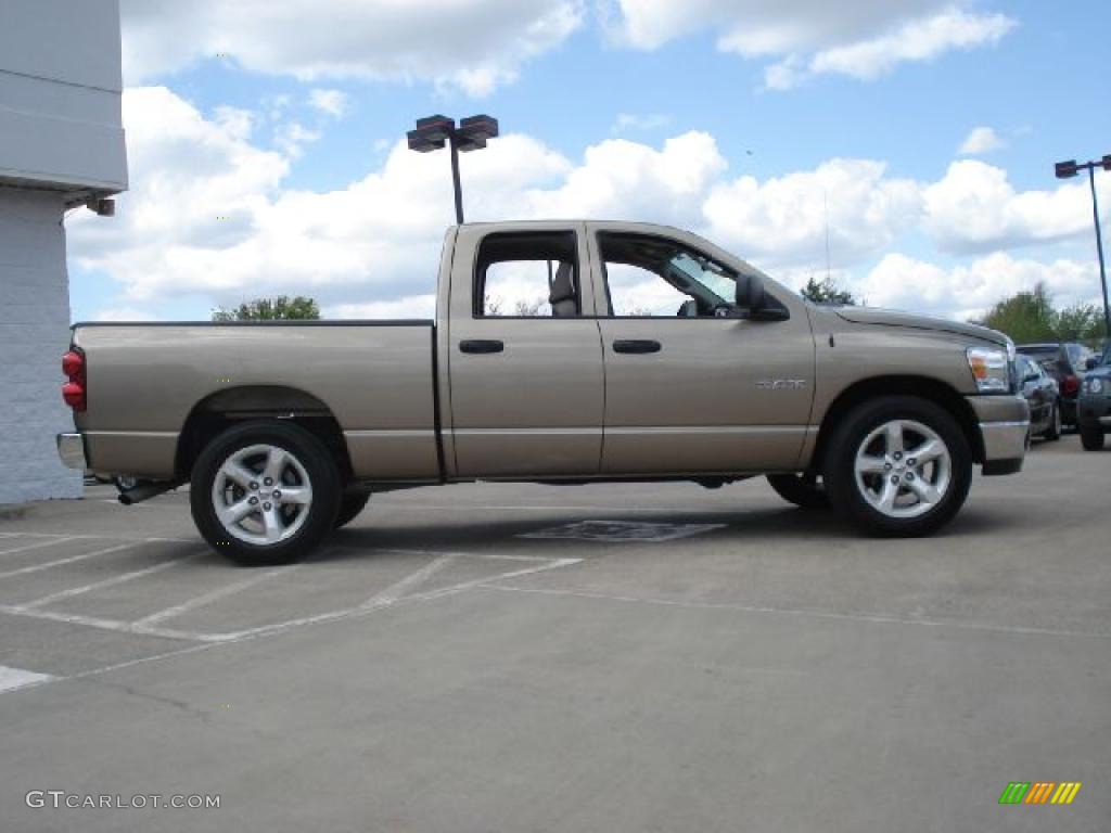 2008 Ram 1500 Big Horn Edition Quad Cab - Light Khaki Metallic / Khaki photo #2