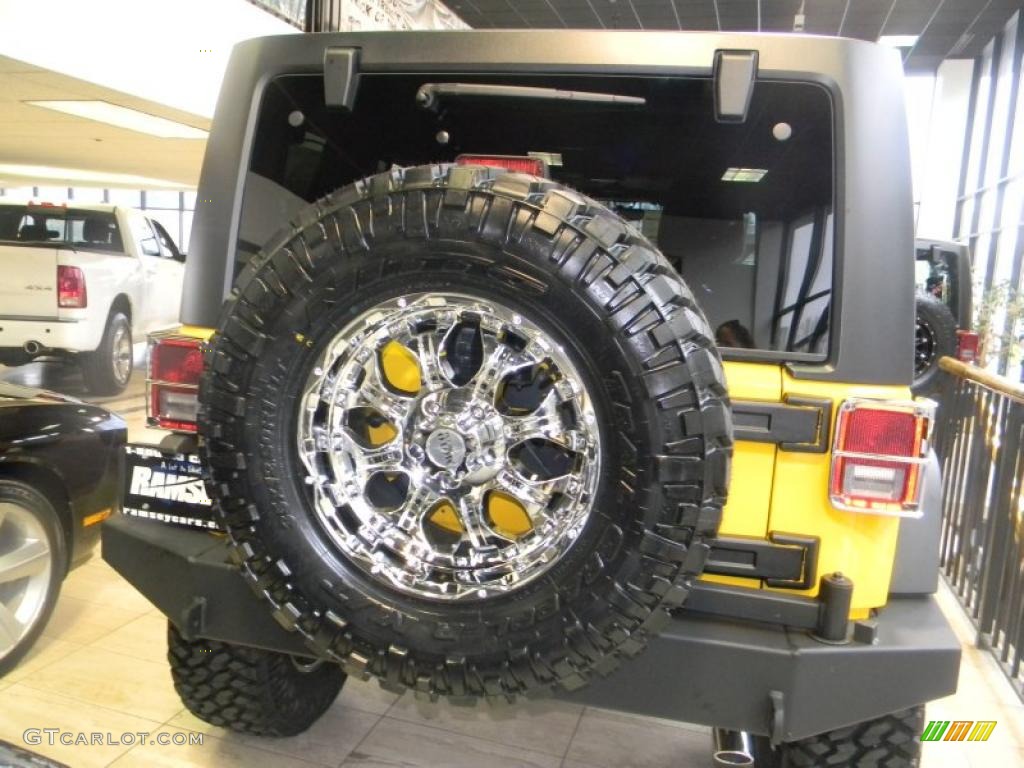 2011 Jeep Wrangler Unlimited Sport 4x4 Custom Wheels Photo #47992212