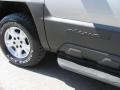 2004 Dark Gray Metallic Chevrolet Avalanche 1500 4x4  photo #9