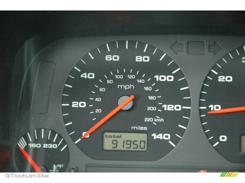 2001 Cabrio GLS - Black / Black photo #9
