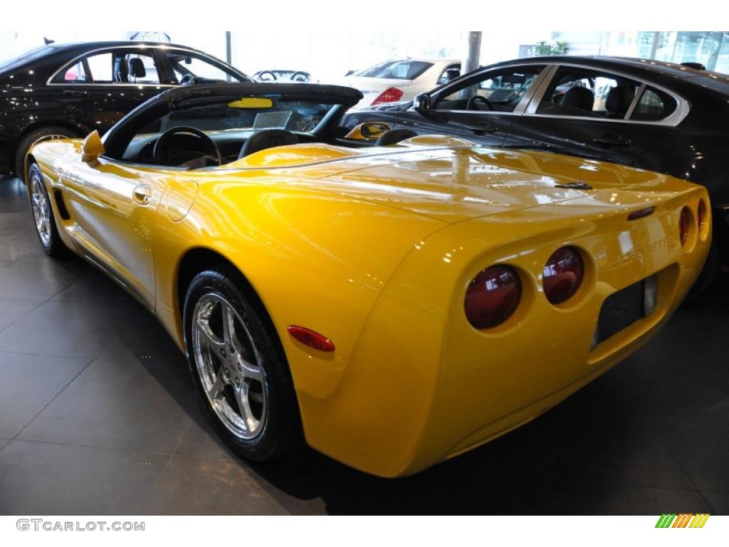 2000 Corvette Convertible - Millennium Yellow / Black photo #6