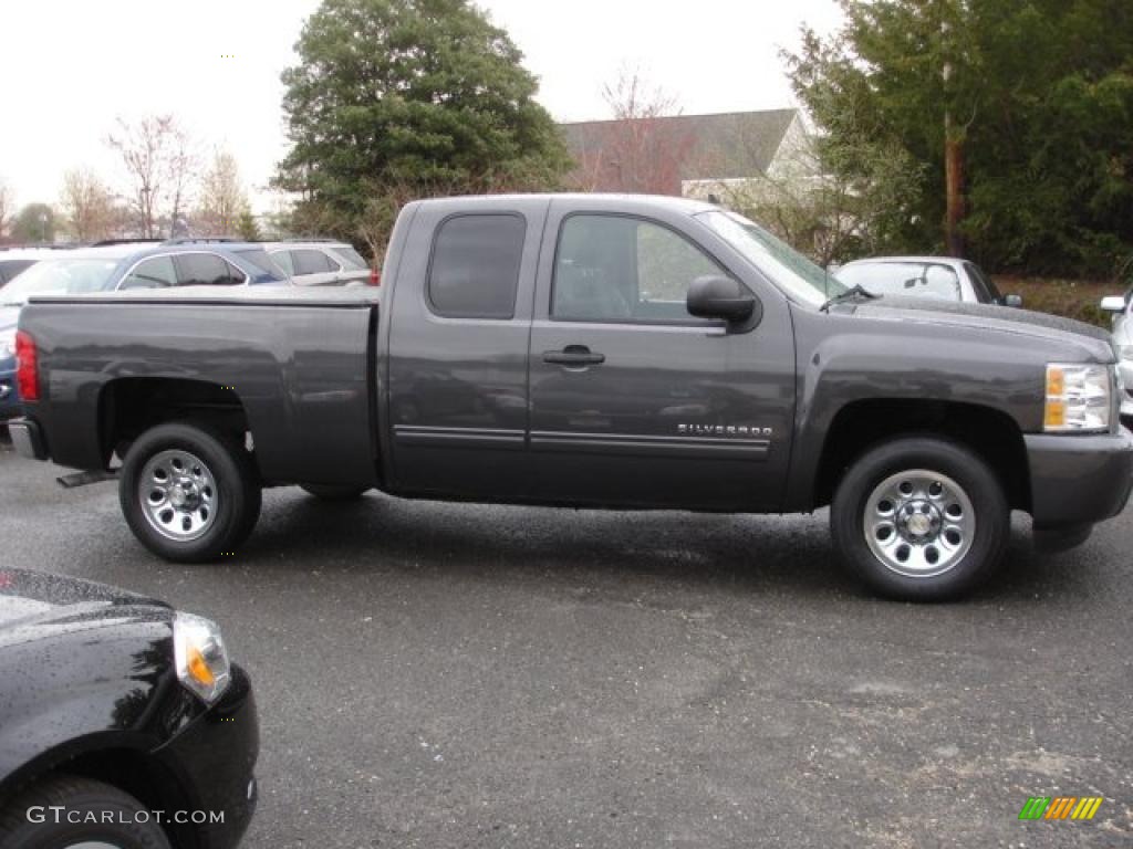 2010 Silverado 1500 LS Extended Cab - Black Granite Metallic / Dark Titanium photo #7