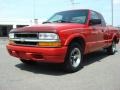 2000 Victory Red Chevrolet S10 LS Extended Cab  photo #7