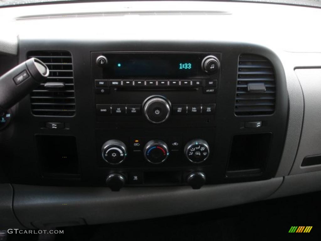 2010 Silverado 1500 LS Extended Cab - Black Granite Metallic / Dark Titanium photo #12