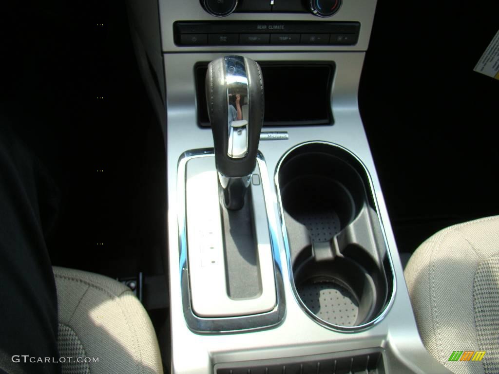 2010 Ford Flex SE 6 Speed Automatic Transmission Photo #48000624