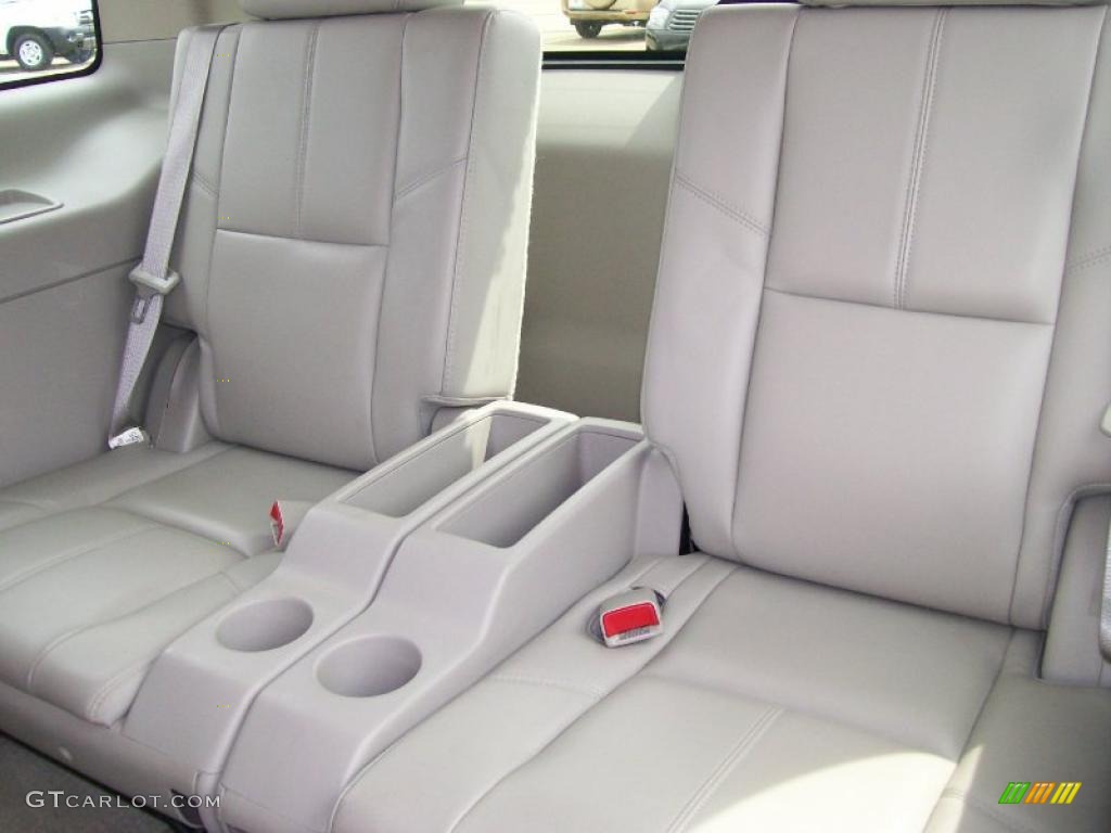 2007 Tahoe LTZ - Summit White / Dark Titanium/Light Titanium photo #8