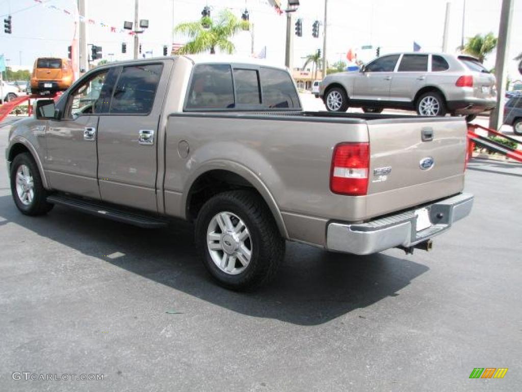 2004 F150 Lariat SuperCrew - Arizona Beige Metallic / Tan photo #7