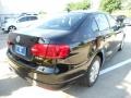 Black - Jetta SE Sedan Photo No. 7