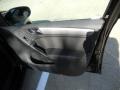 Black - Golf 4 Door Photo No. 12
