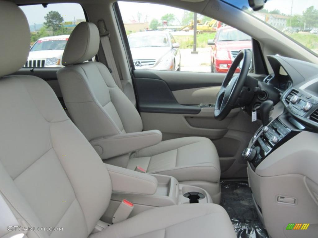 Beige Interior 2011 Honda Odyssey Touring Photo #48004635