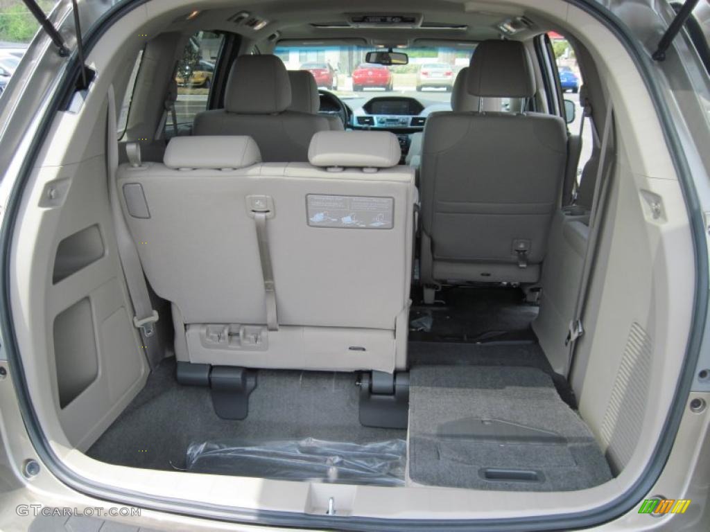 Beige Interior 2011 Honda Odyssey EX-L Photo #48004968
