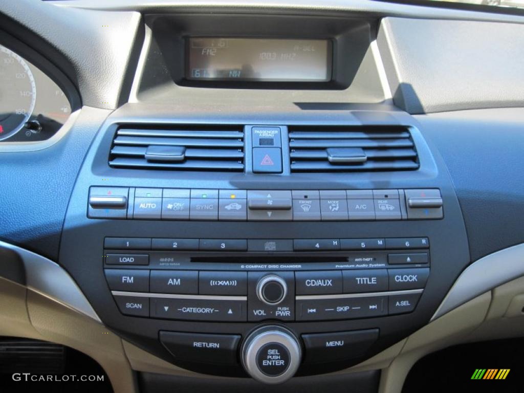 2011 Honda Accord EX-L Coupe Controls Photo #48006340