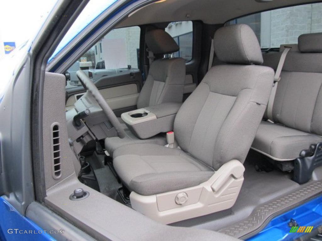 Stone/Medium Stone Interior 2009 Ford F150 STX SuperCab 4x4 Photo #48006748