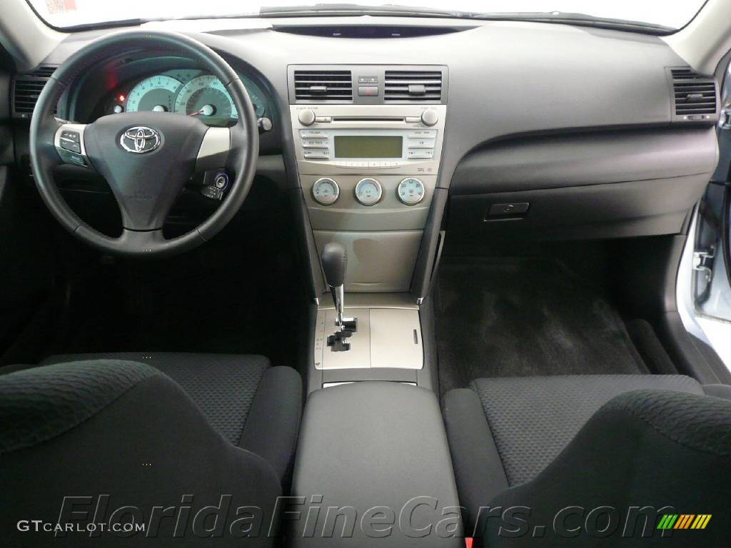 2007 Camry SE - Sky Blue Pearl / Ash photo #16