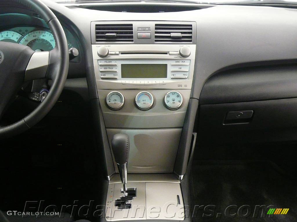 2007 Camry SE - Sky Blue Pearl / Ash photo #17