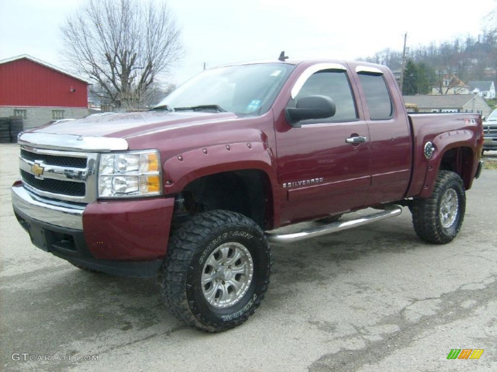 2008 Silverado 1500 LT Extended Cab 4x4 - Deep Ruby Metallic / Ebony photo #1