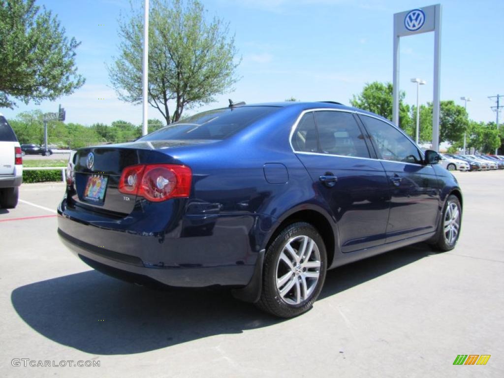 2006 Jetta TDI Sedan - Shadow Blue Metallic / Pure Beige photo #5