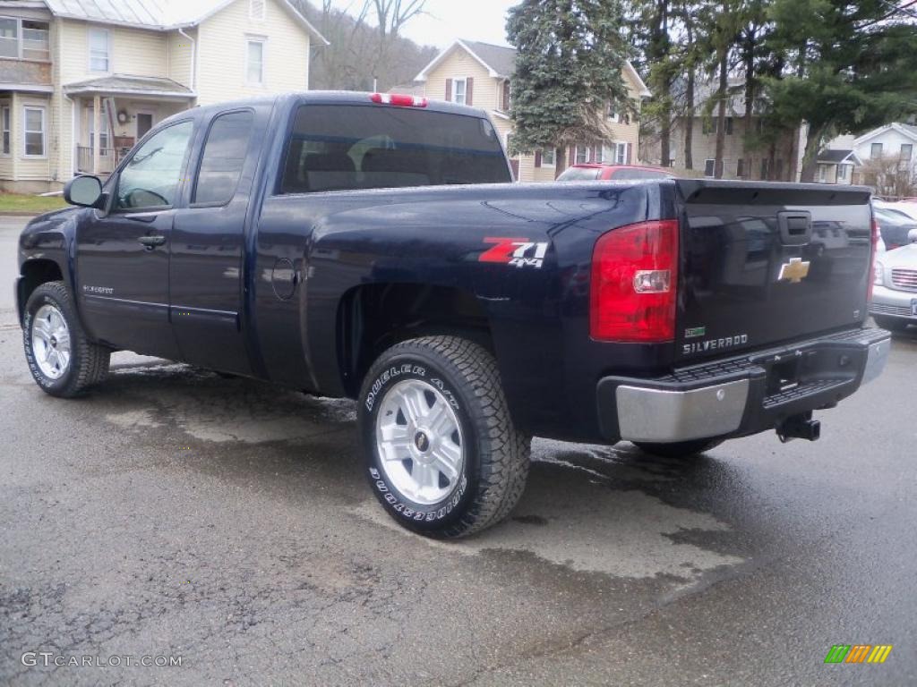 2011 Silverado 1500 LT Extended Cab 4x4 - Imperial Blue Metallic / Ebony photo #7