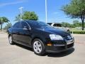 Black - Jetta SE Sedan Photo No. 7