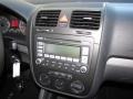 Black - Jetta SE Sedan Photo No. 16
