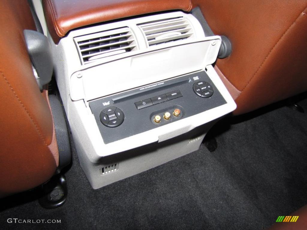 2007 Jeep Commander Limited Controls Photo #48012424