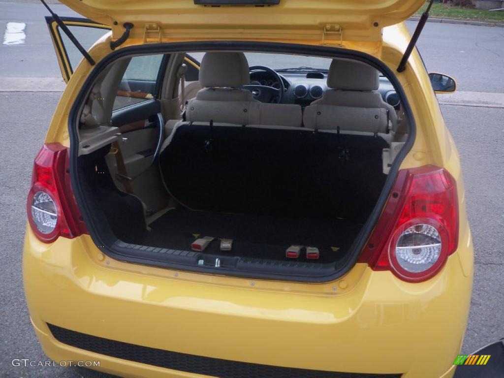 2010 Aveo Aveo5 LT - Summer Yellow / Neutral photo #12