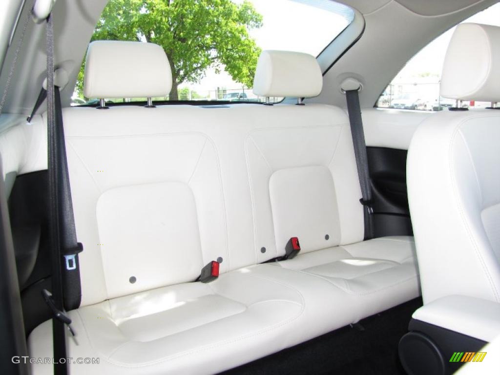 White Interior 2008 Volkswagen New Beetle Triple White Coupe Photo #48014158