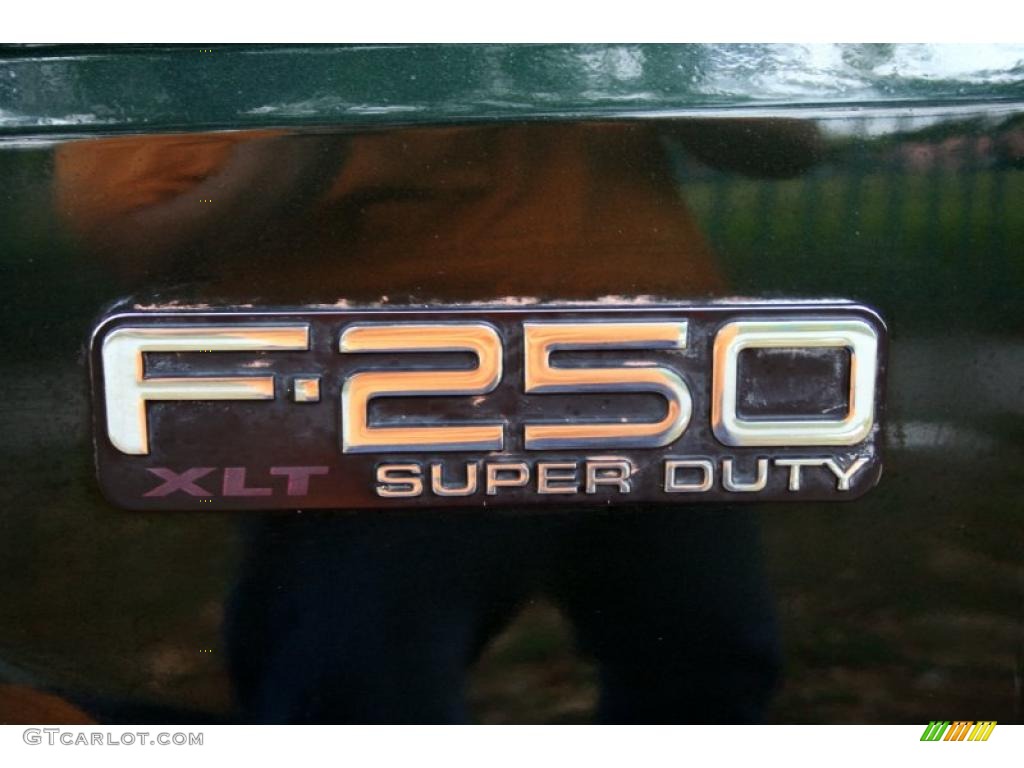 2002 F250 Super Duty XLT SuperCab 4x4 - Dark Highland Green Metallic / Medium Parchment photo #83