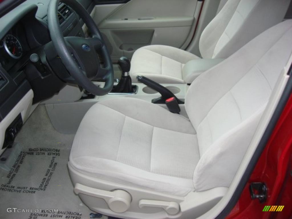Medium Light Stone Interior 2006 Ford Fusion S Photo #48016931