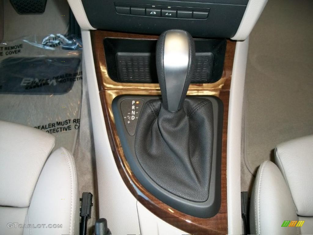 2010 BMW 1 Series 128i Convertible 6 Speed Steptronic Automatic Transmission Photo #48018782