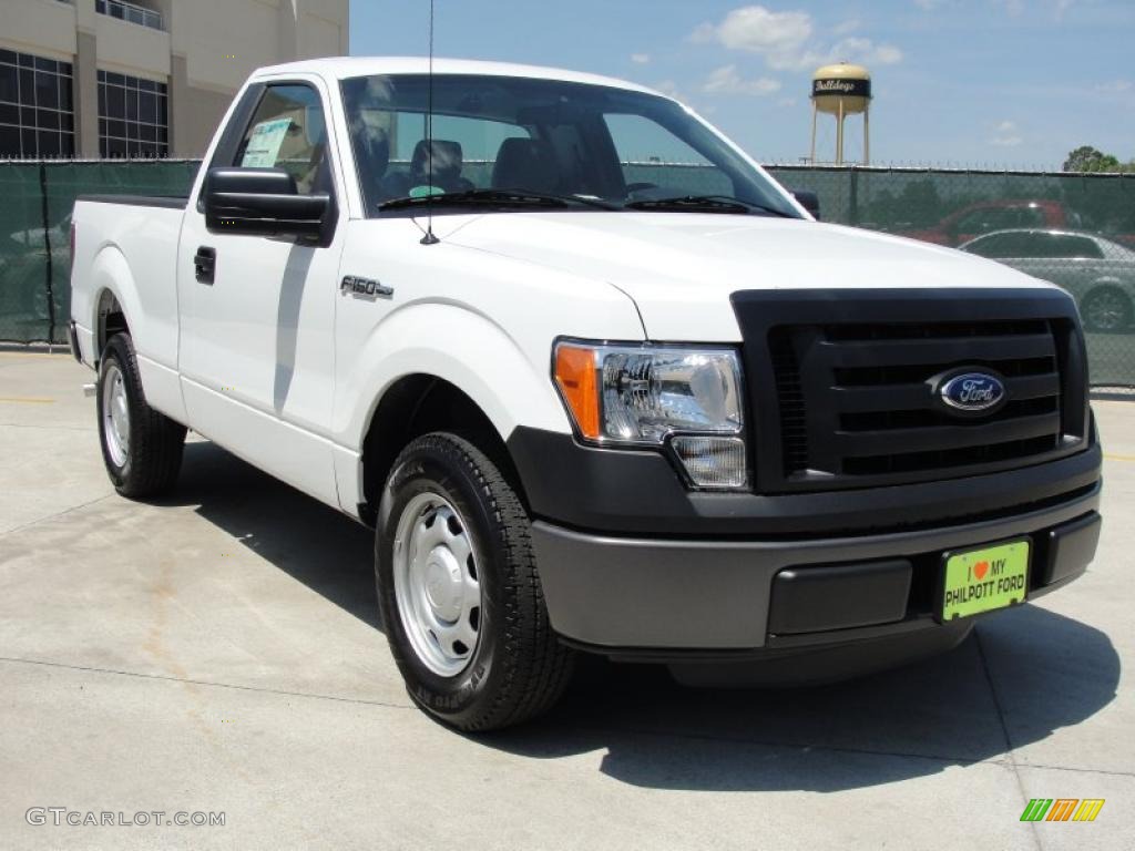 2011 F150 XL Regular Cab - Oxford White / Steel Gray photo #1