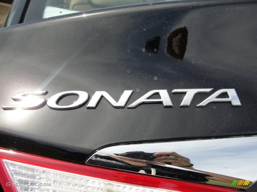 2011 Sonata Limited - Midnight Black / Camel photo #14