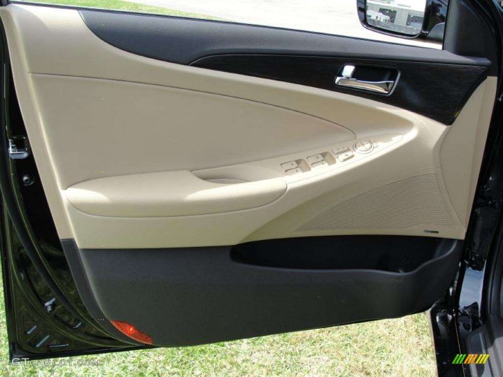 2011 Sonata Limited - Midnight Black / Camel photo #21