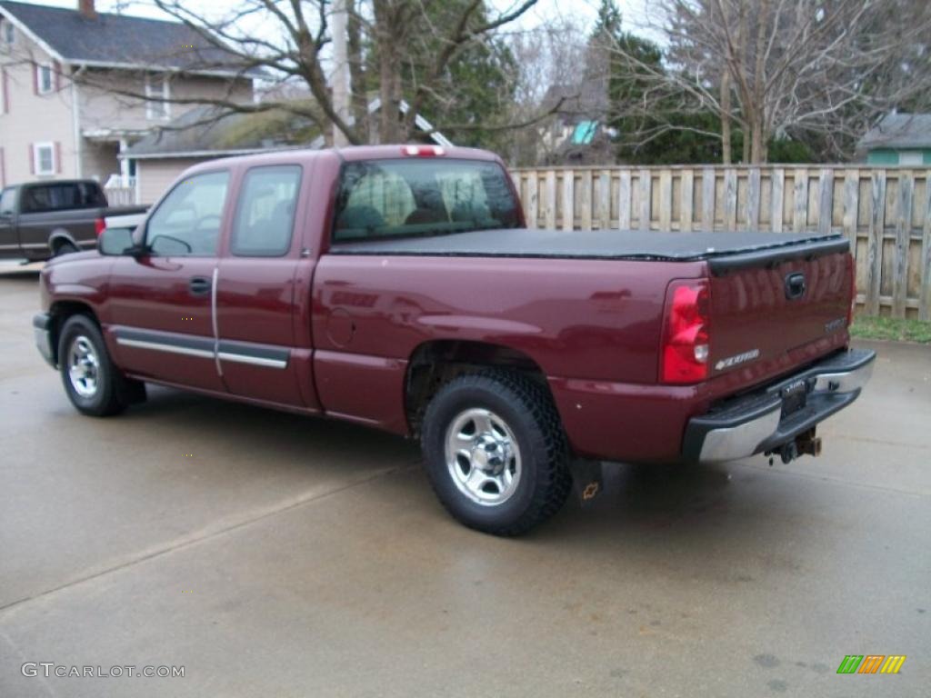 2003 Silverado 1500 LS Extended Cab - Dark Carmine Red Metallic / Dark Charcoal photo #6