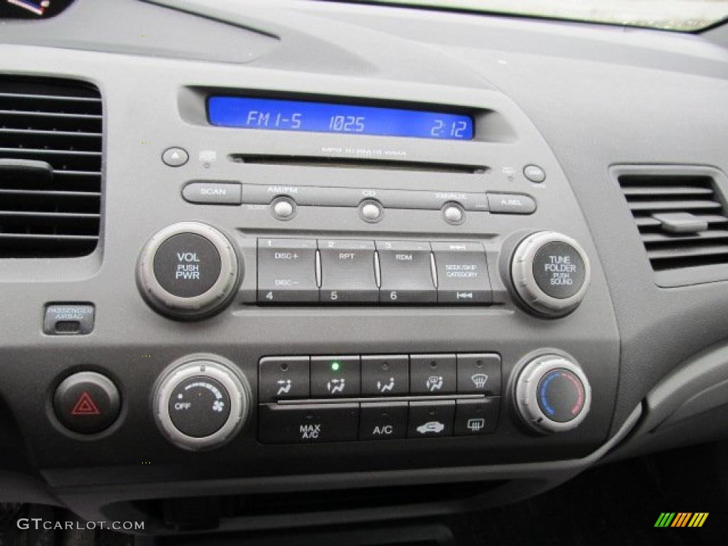 2007 Honda Civic EX Sedan Controls Photo #48021975