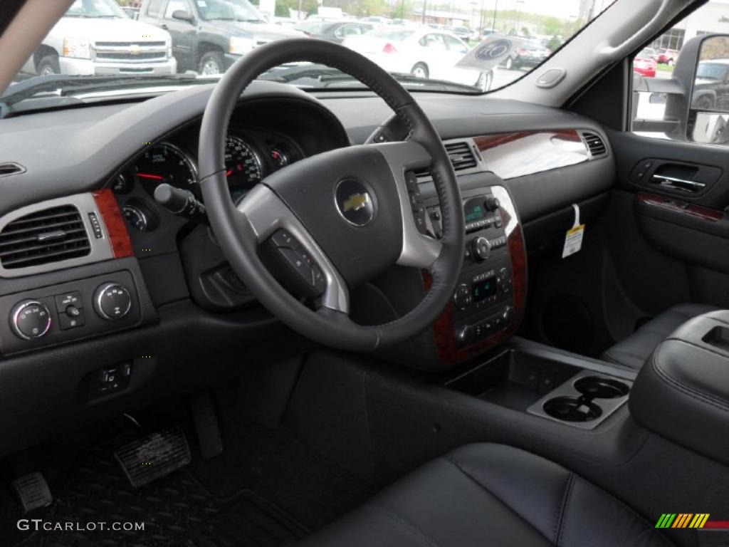 2011 Chevrolet Silverado 3500HD LTZ Crew Cab 4x4 Dually Ebony Steering Wheel Photo #48023253