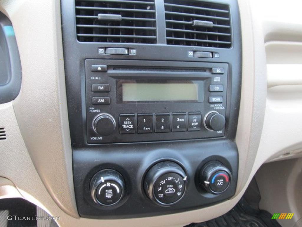 2008 Kia Sportage LX 4x4 Controls Photos