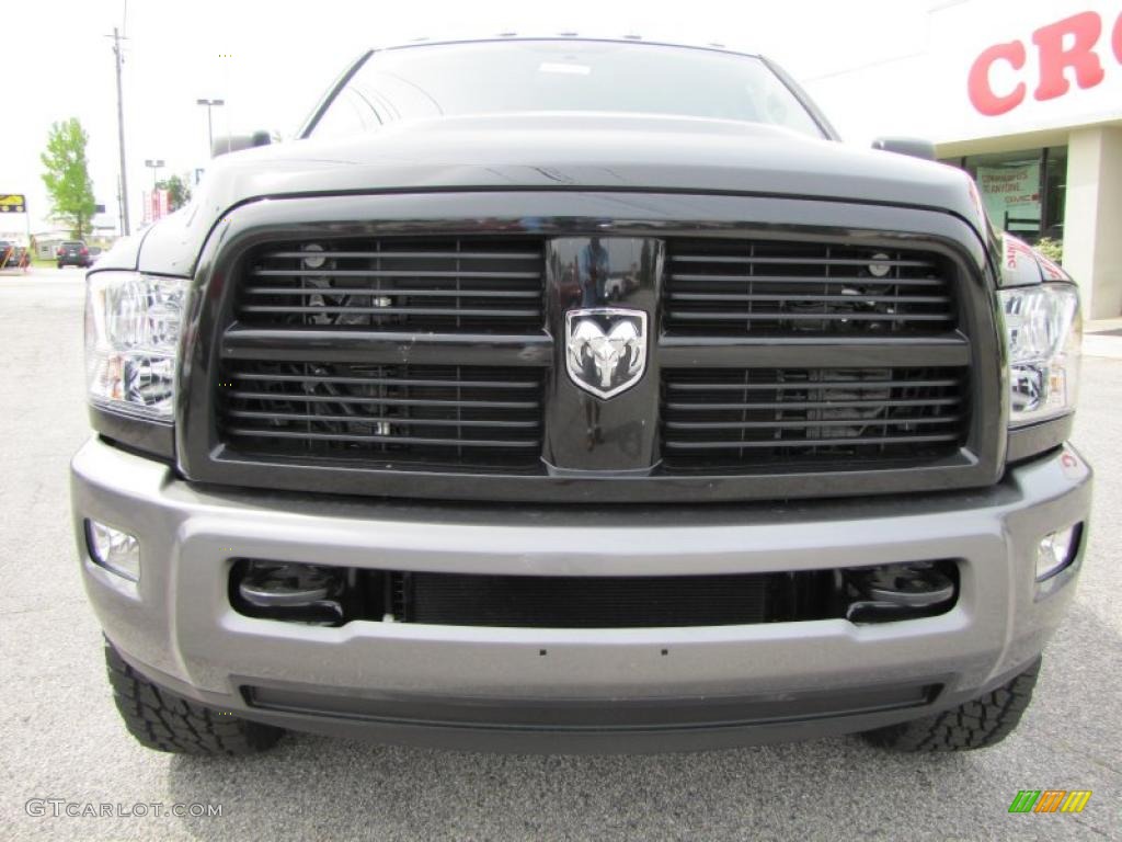 2011 Ram 2500 HD SLT Outdoorsman Crew Cab 4x4 - Brilliant Black Crystal Pearl / Dark Slate photo #2