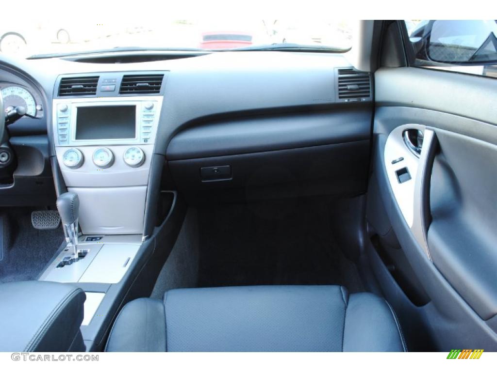 2007 Camry SE V6 - Black / Dark Charcoal photo #18
