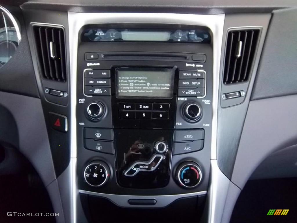 2011 Sonata GLS - Radiant Silver / Gray photo #23