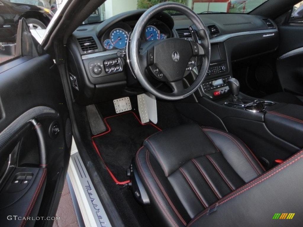 Nero Interior 2010 Maserati GranTurismo S Photo #48029705